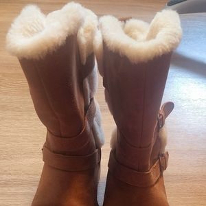 Ugg Becket Boots